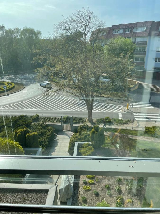 Apartament Przystan W Ustce - 120 M2 - 200 M Od Plazy Mickiewicza 2 Ustka Exterior foto